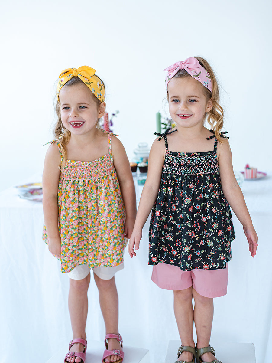 Cerris Smocking Top & Shorts Set, Secret Garden Night – view 6