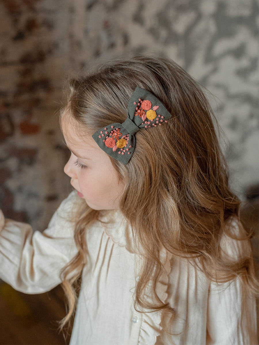 Harper Hand-Embroidery Hair Clip, Pine Green – Happyology