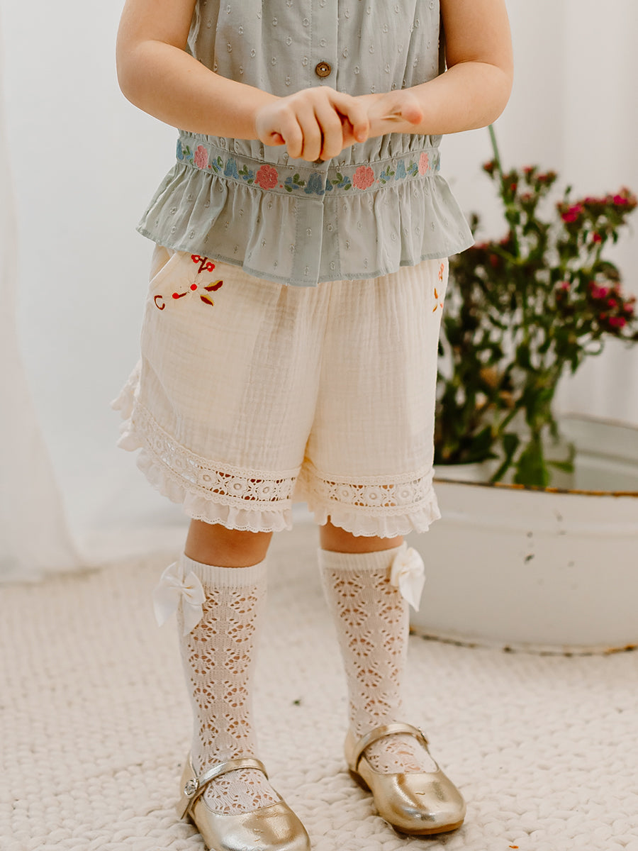 Guimaraes Shorts, Almond White – Happyology