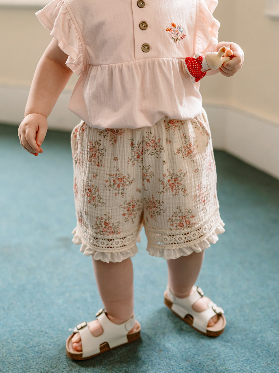 Guimaraes Shorts, Rose Bouquet, White – view 5