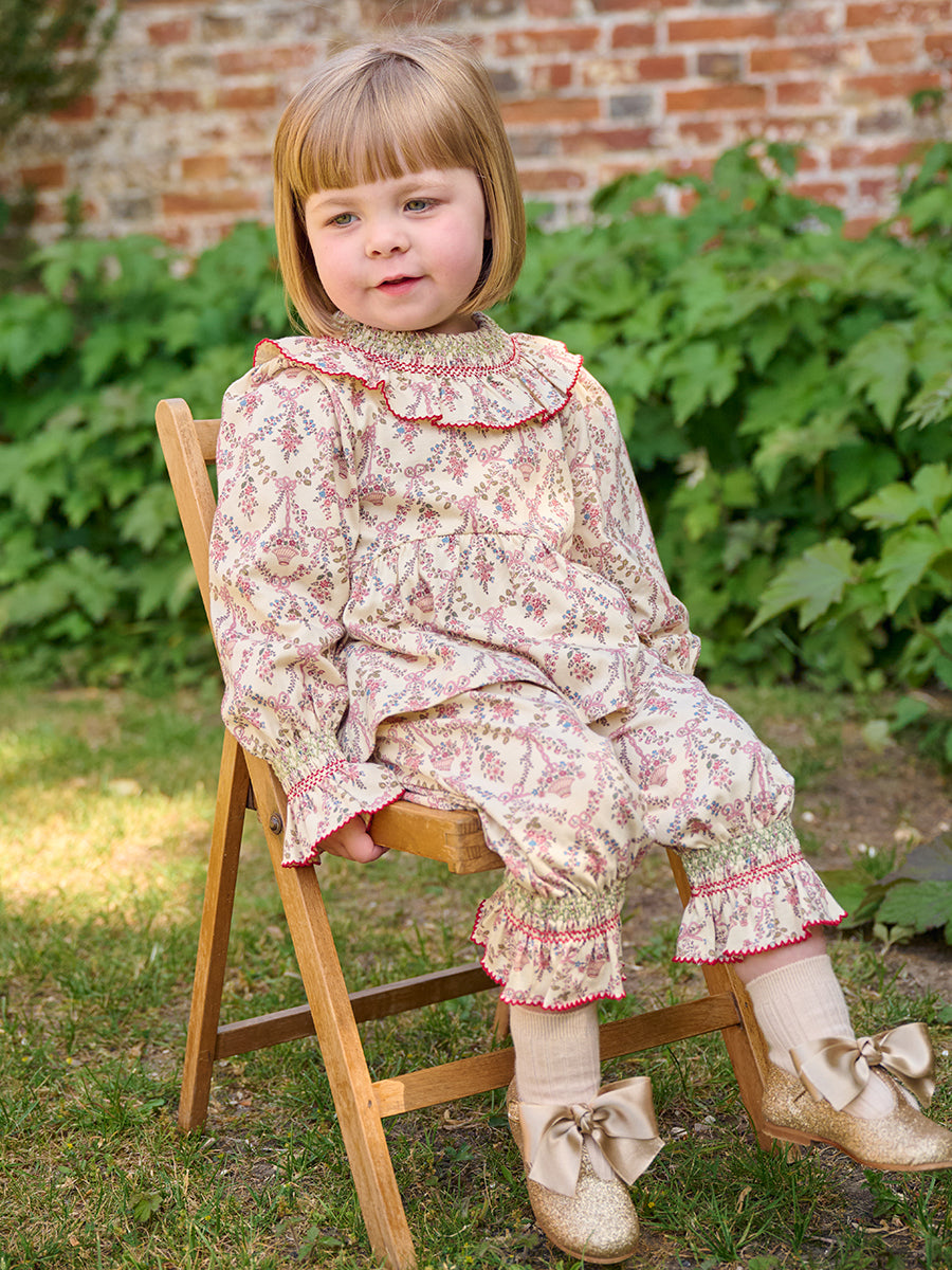 Charleston Smocked Tee, Flower Basket, Rice – view 4