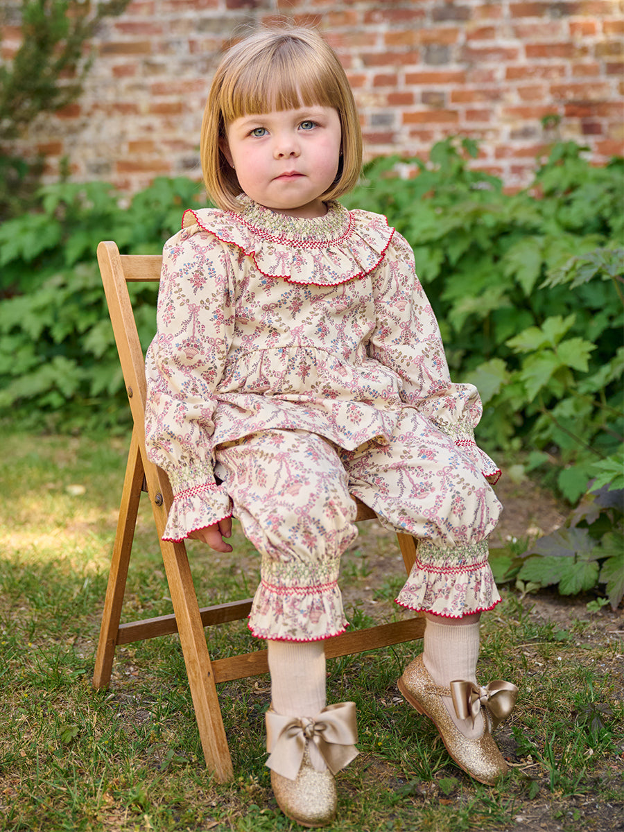Charleston Smocked Tee, Flower Basket, Rice – view 5