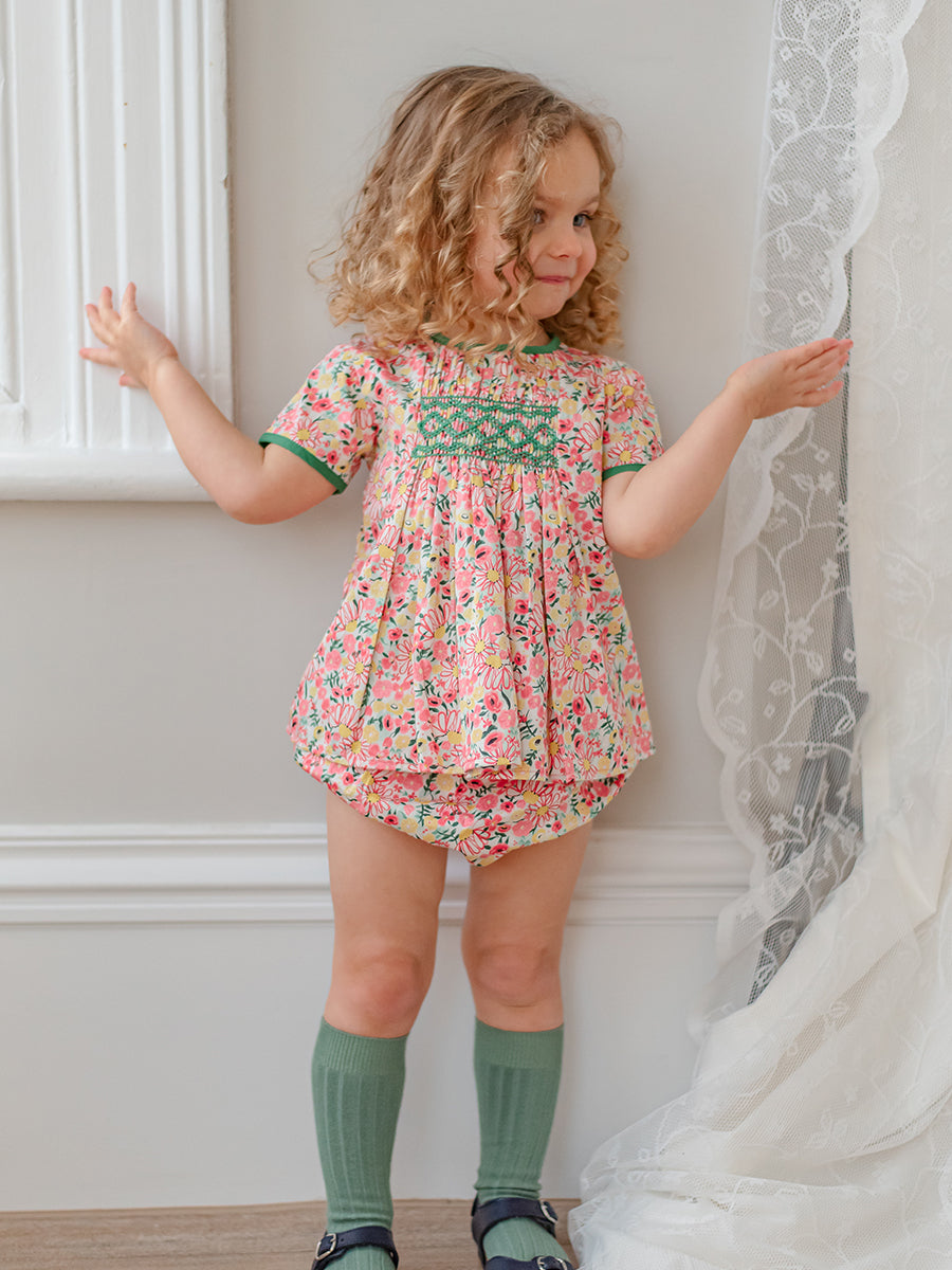 Odette 2-Piece Smocked Top and Bloomers Set， Colourful Newnham – view 5