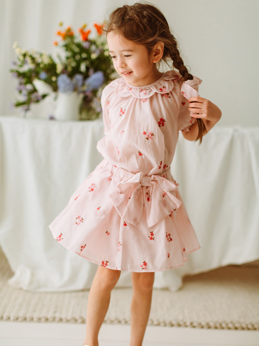 Yvonne 2-Piece Floral Blouse and Skirt Set， Embroidered Florets – view 5