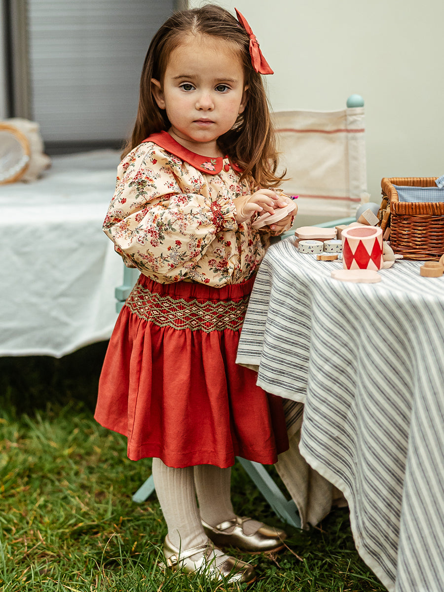 Harrogate Hand-Smocked Skirt, Apple Red – Happyology